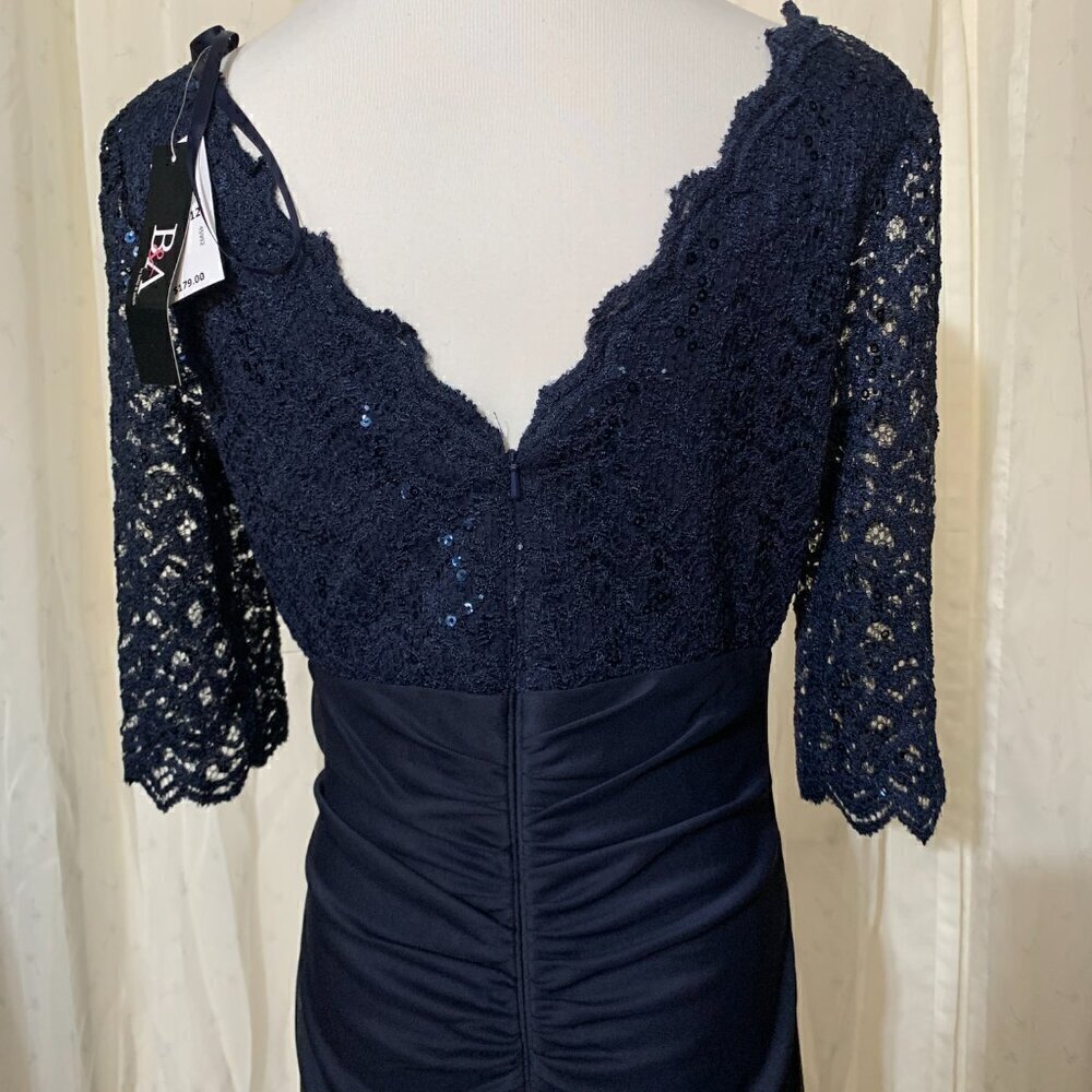 Betsy & Adam Women's Long 3/4 Sleeve V-Neck Lace Sheer Matte Jersey Gown 12 Navy - Picture 7 of 11